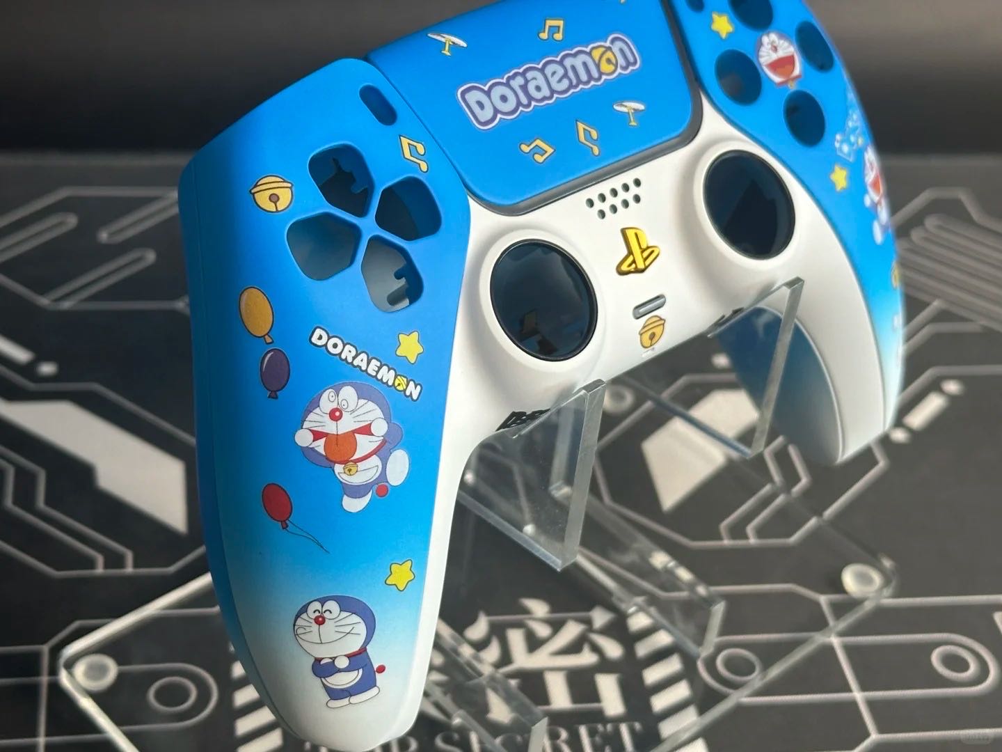 PS5 Controller + Theme Customization Sprayer Studio