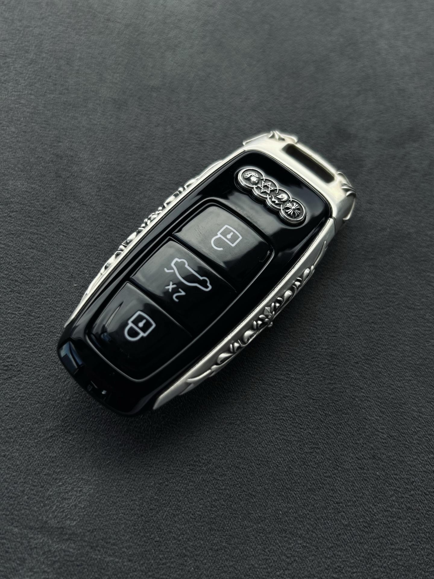 Custom 925 Sterling Silver Audi Key Shell – Full Replacement, Hand-Engraved Sprayer Studio